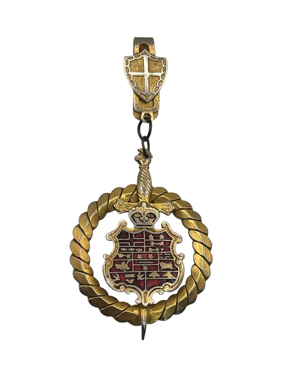 Enamel medal emblem gold tone red handing badge w clip antique